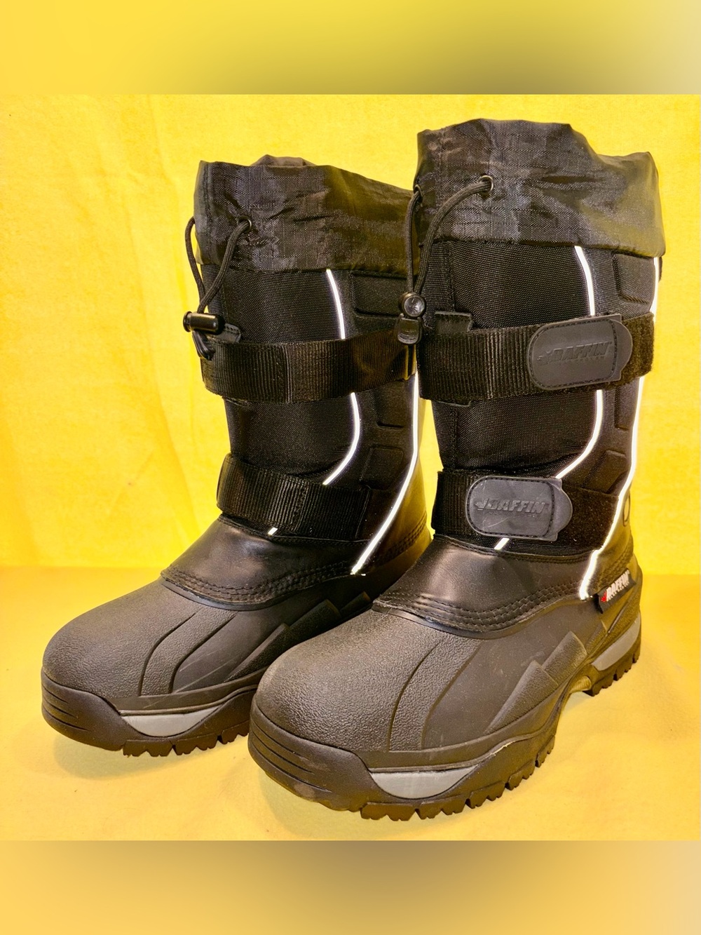 NEW Baffin Eiger Polar Snow Boots Black Waterproof Insulated - Men’s 12 EU 46